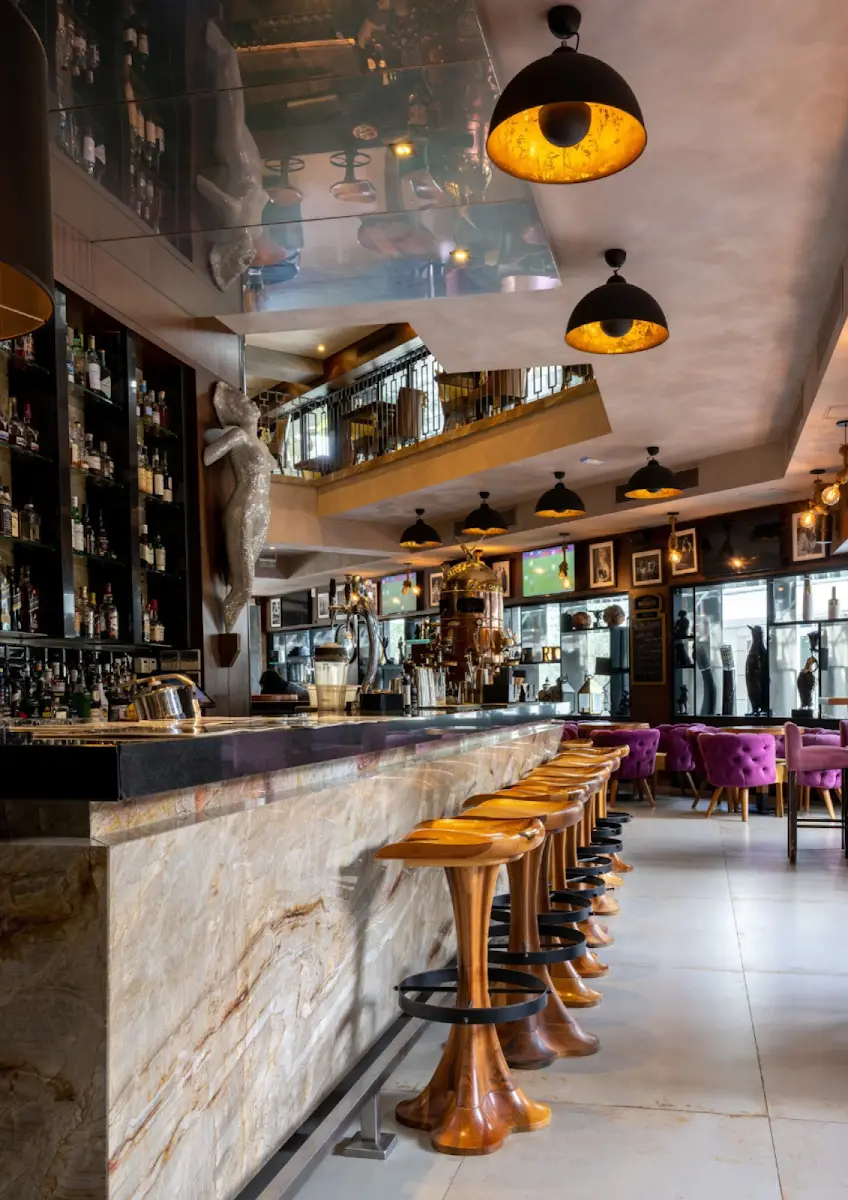 Hugo's Lounge — Cocktail bar in Paceville, Malta